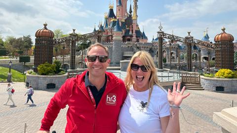 Mit Tobi und Tanja in Disneyland® Paris