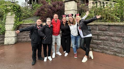 Mit Tobi und Tanja in Disneyland® Paris